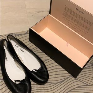 Like NEW France classic flat shoes